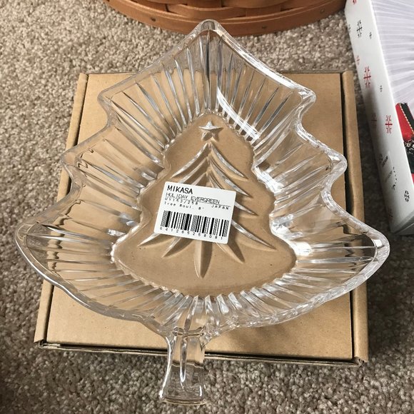 NWT Mikasa Holiday Glass Evergreen Tree 8" Bowl - Picture 3 of 8